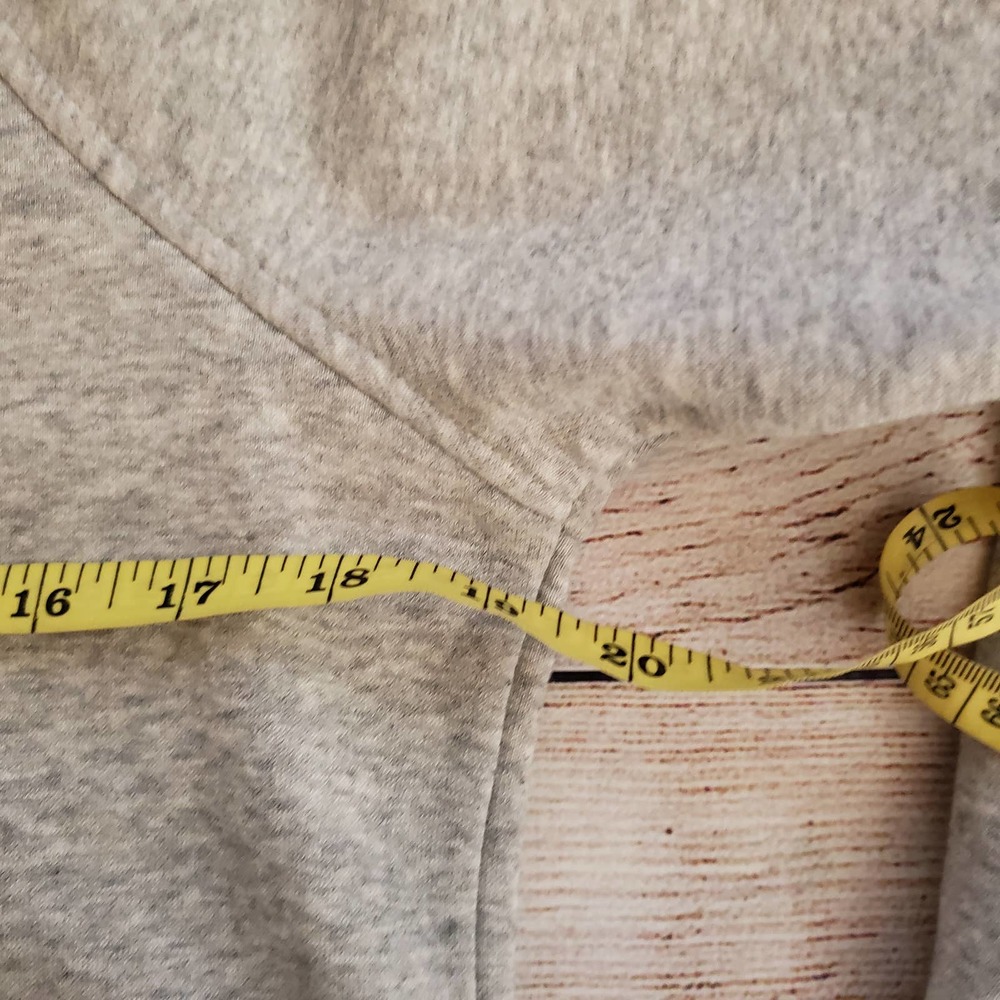 Reebok Logo Gray Fuzzy Patch Pullover Sweatshirt S - image 7